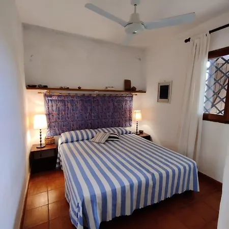 Blu - Con Vista E Accesso Privato Sul Mare *